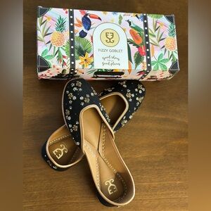Black Floral Women's Flats